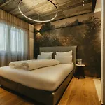 The Black Eagle Luxury
