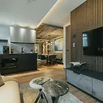Apartmanhotel The Black Eagle Luxury 4*