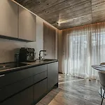 The Black Eagle Luxury 4* 迈尔霍芬