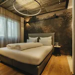 Apartmanhotel The Black Eagle Luxury