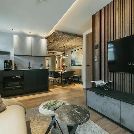 Aparthotel Black Eagle Luxury *