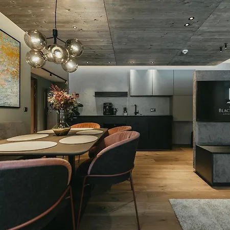 Lejlighedshotel The Black Eagle Luxury Mayrhofen