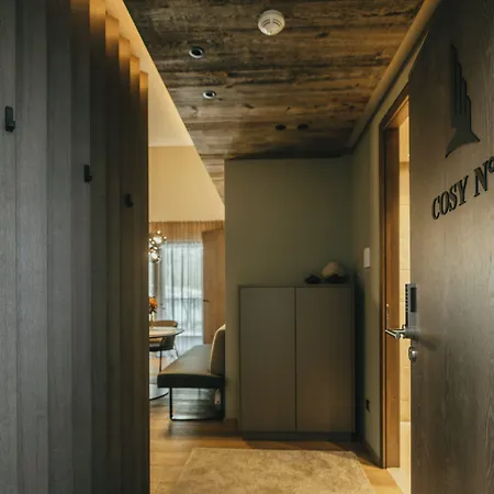 The Black Eagle Luxury Lejlighedshotel 4*