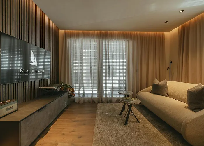 The Black Eagle Luxury 4* マイヤーホーフェン