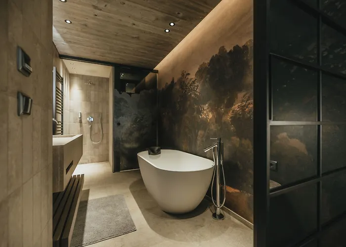 The Black Eagle Luxury 4* マイヤーホーフェン