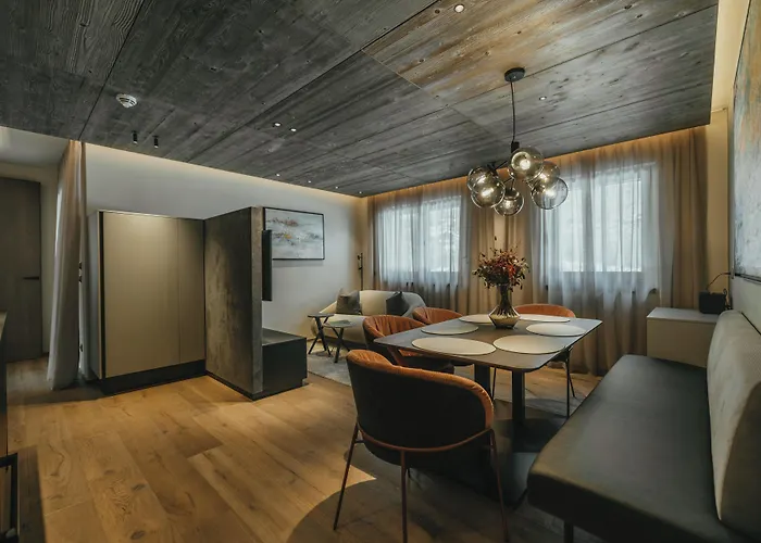 The Black Eagle Luxury マイヤーホーフェン