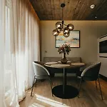 The Black Eagle Luxury Aparthotel Mayrhofen