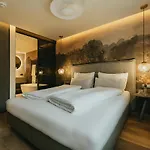 Aparthotel The Black Eagle Luxury